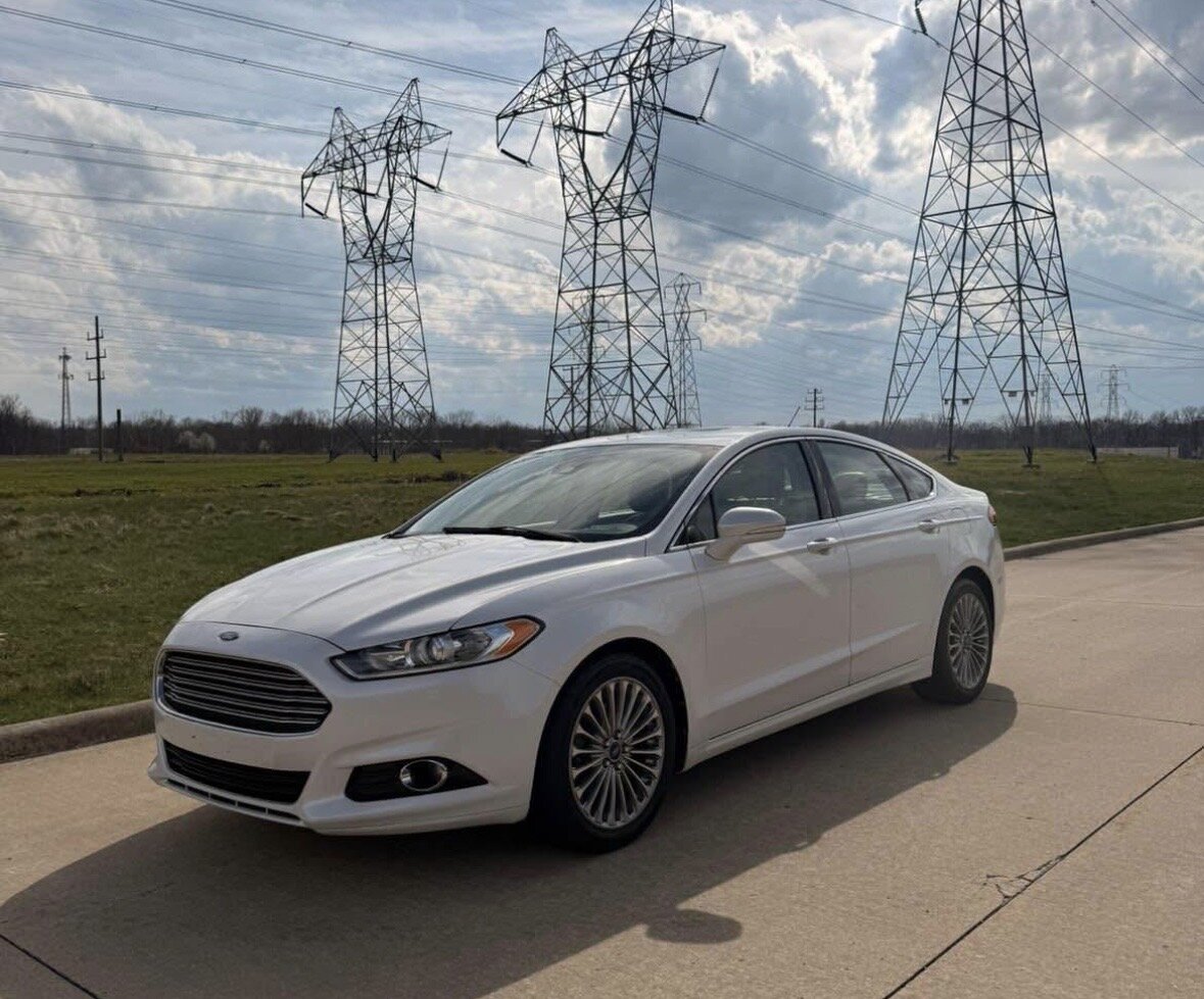 2013 Ford Fusion - photo 2