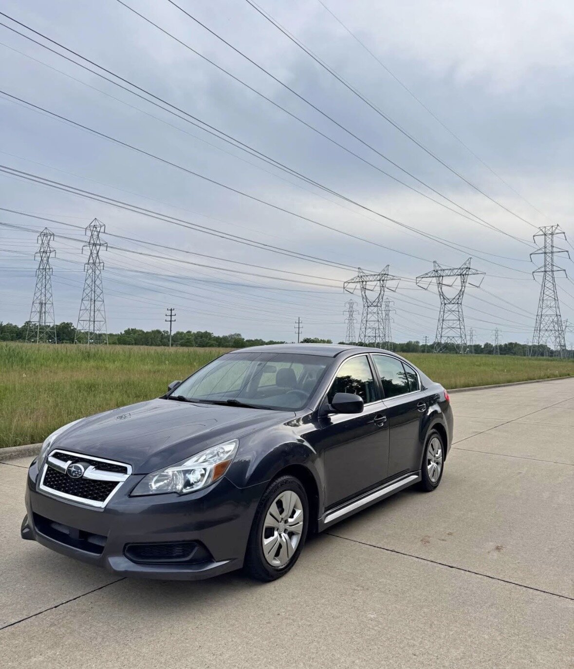 2013 Subaru Legacy - photo 2