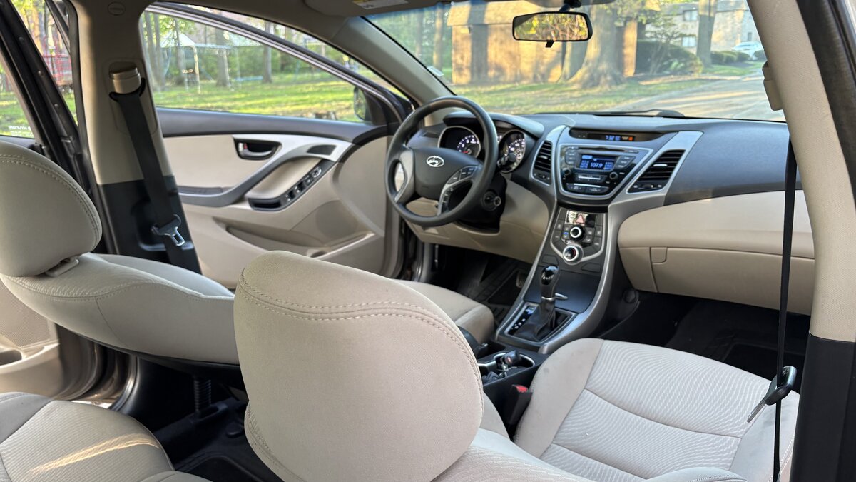 2015 Hyundai Elantra - photo 7